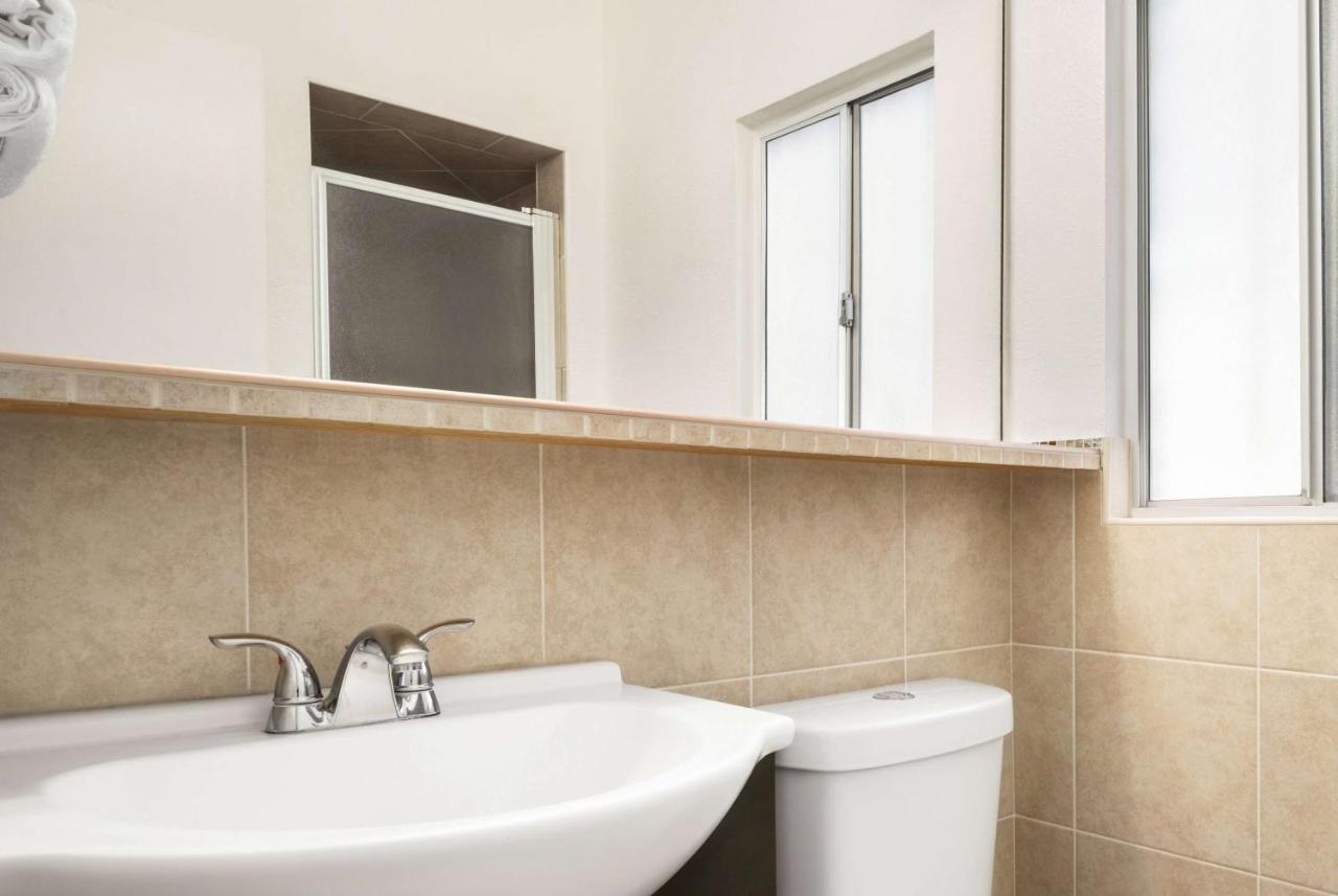 Travelodge By Wyndham Las Vegas Luaran gambar